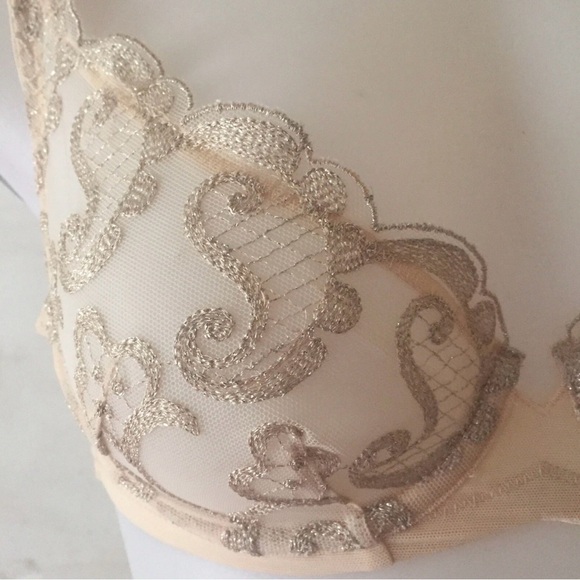 Soma | 38C Limited Edition Night Shimmer Unlined Plunge Metallic Gold Lace Bra - Picture 3 of 12